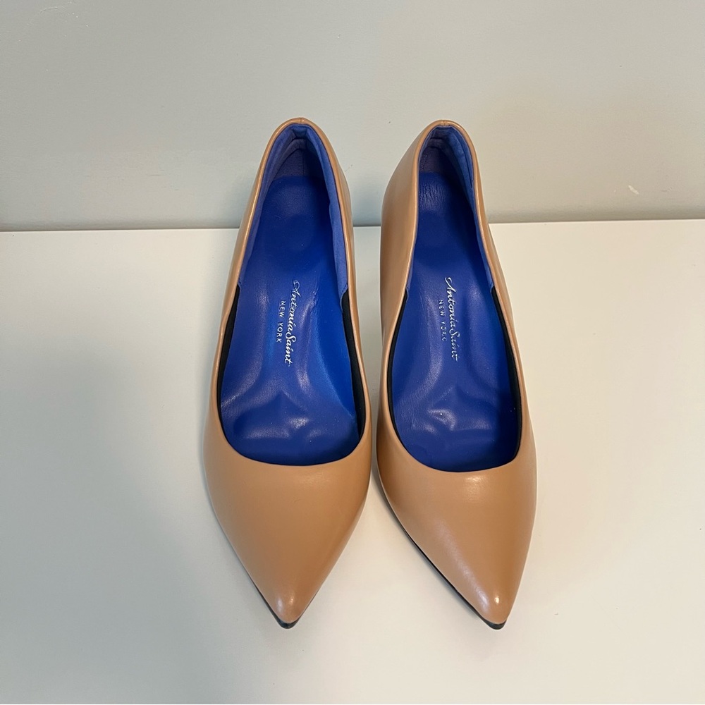 Antonia Saint New York Women's Tan Heels in size 8.5